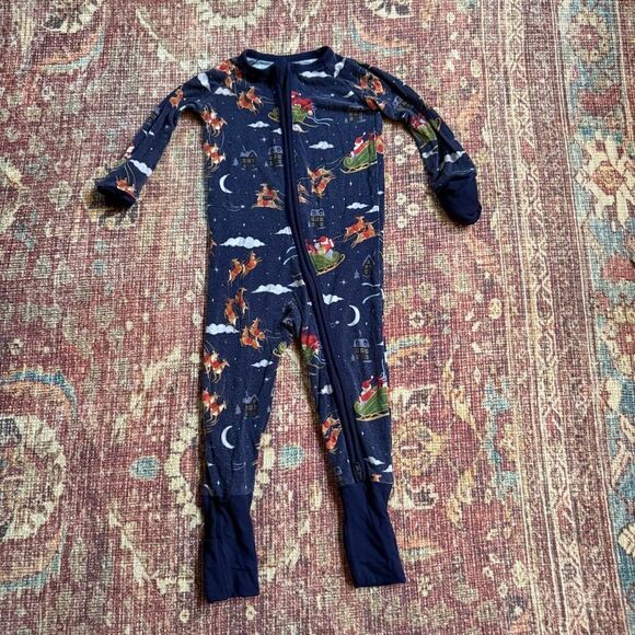 Little Sleepies Other - Little Sleepies 6-12 months Navy Blue Kids One Piece Pajama with Santa Print